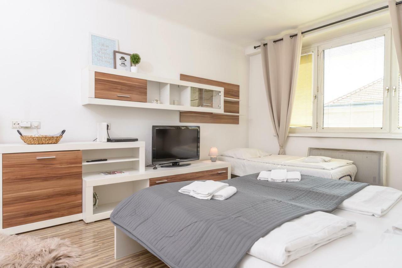 Cosy Margareten Виена Екстериор снимка